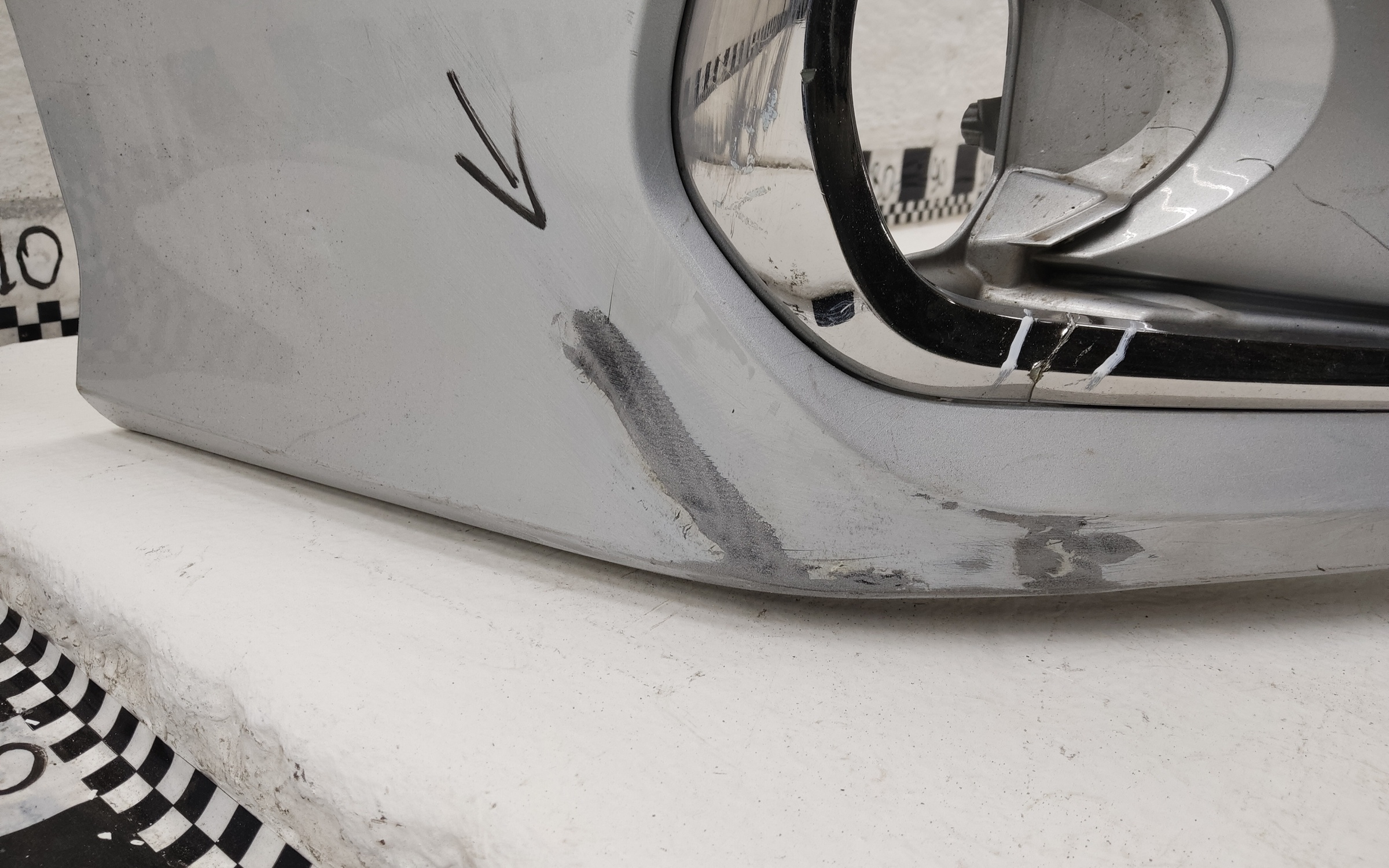 Бампер передний Toyota Corolla Е210