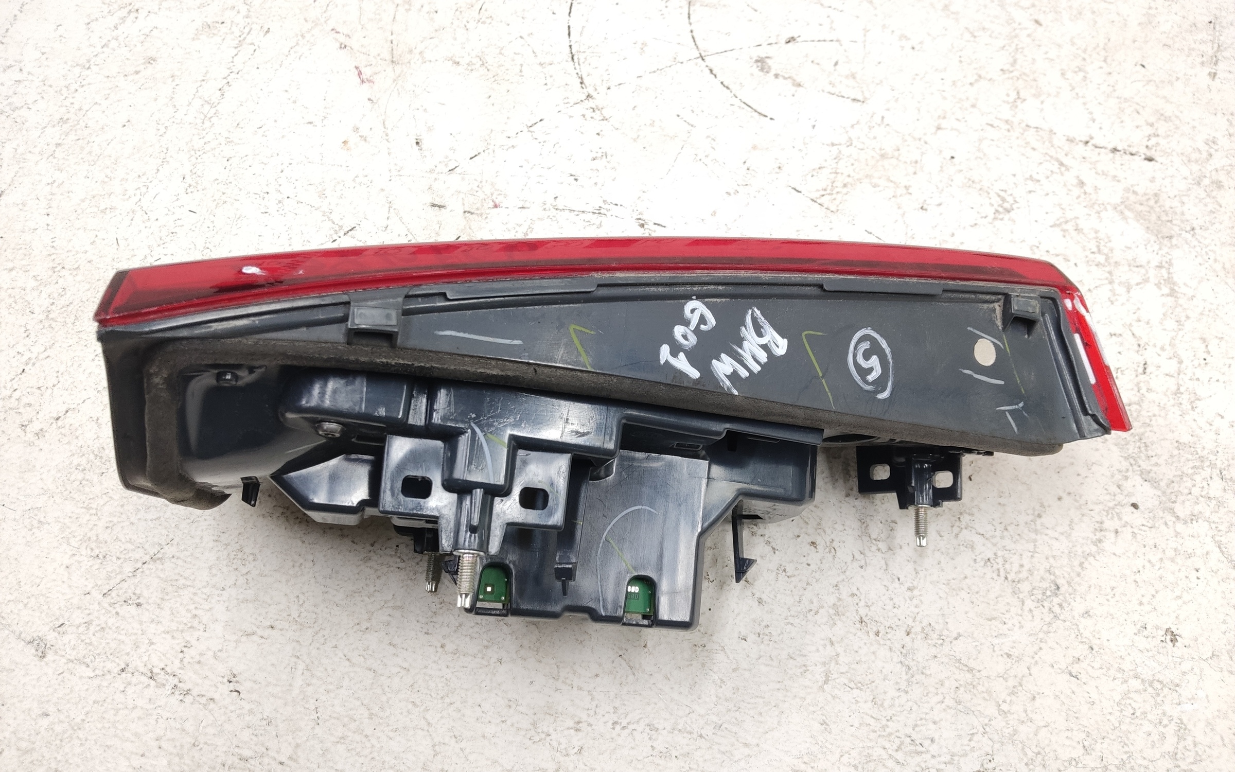 Фонарь задний правый внутренний BMW X3 G01 LED