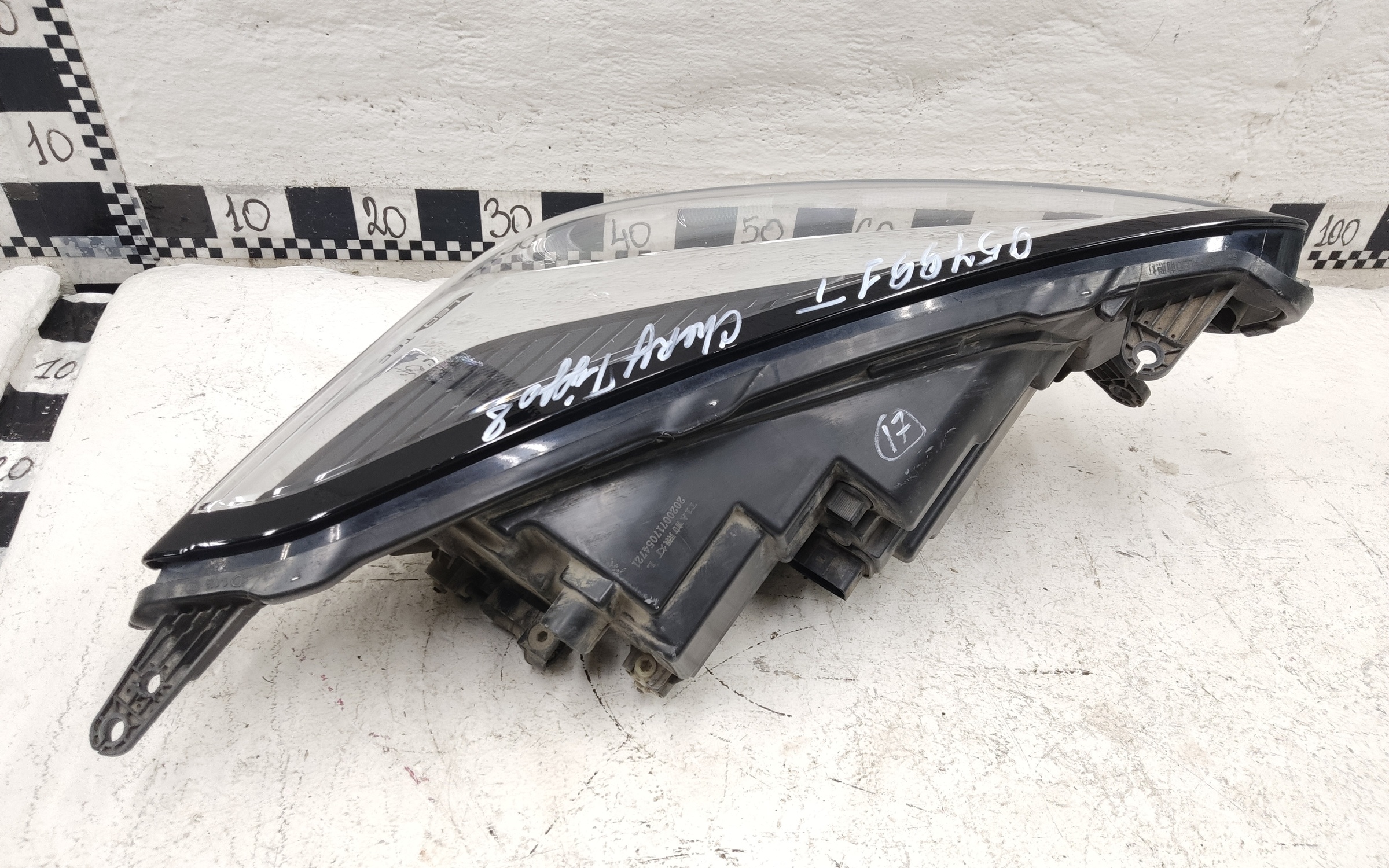 Фара передняя левая Chery Tiggo 8 LED