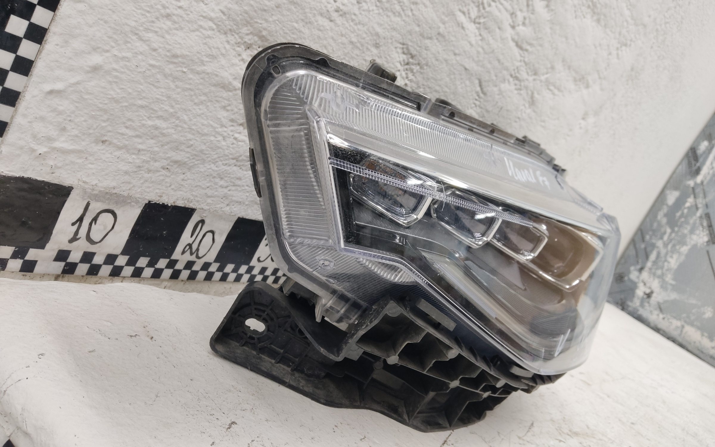 Фара передняя левая Haval F7 LED