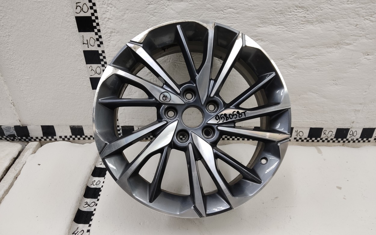 Диск колеса литой Geely Coolray R18