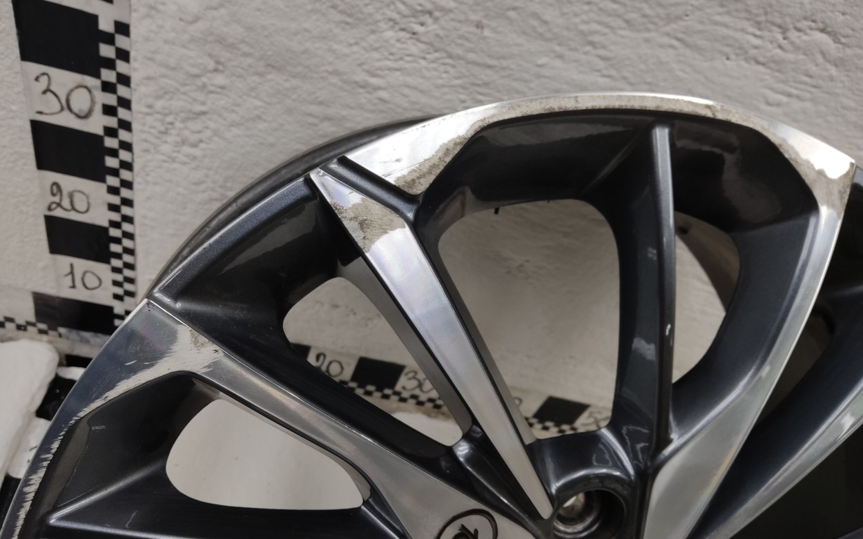 Диск колеса литой Geely Coolray R18