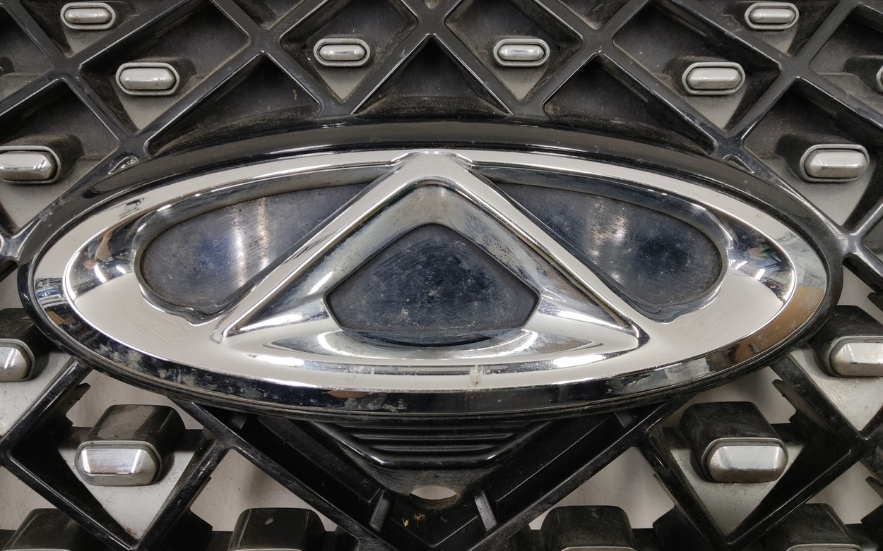 Решётка радиатора Chery Tiggo 4 Pro под камеру