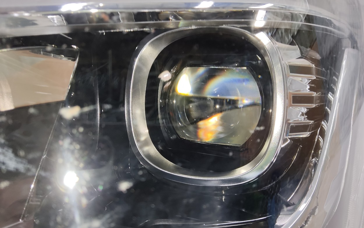 Фара передняя левая Chery Tiggo 4 Pro  LED