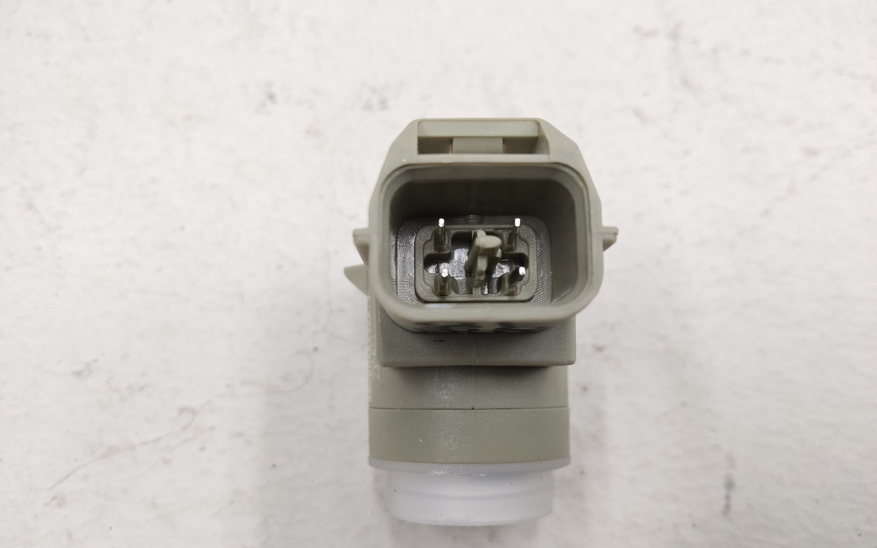 Датчик парковки "парктроник" задний Geely Coolray