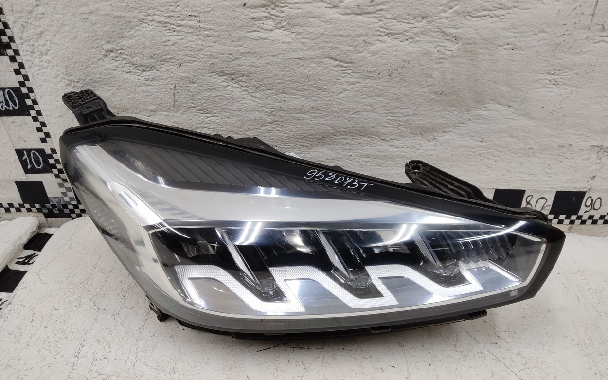 Фара передняя правая Chery Tiggo 7 Pro LED
