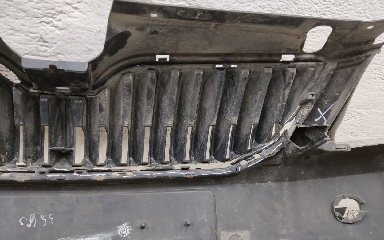 Бампер передний Skoda Octavia A7