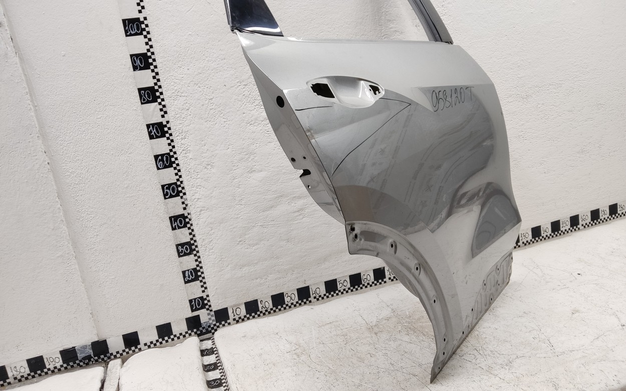 Дверь задняя правая Haval F7x