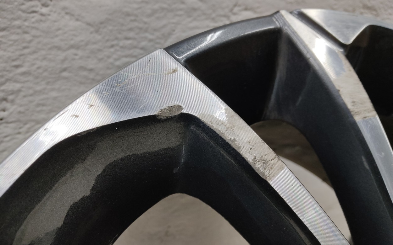 Диск колеса литой Geely Coolray R18