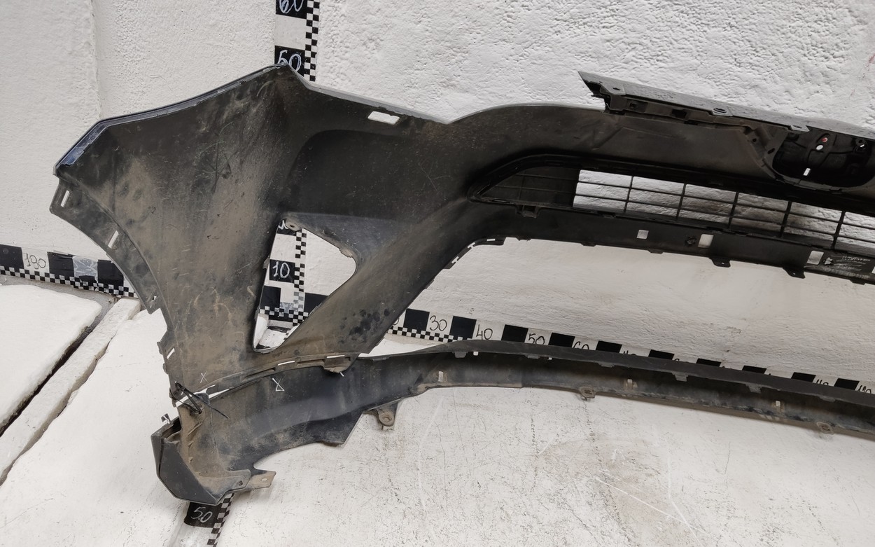 Бампер передний Toyota RAV4 CA40 Restail