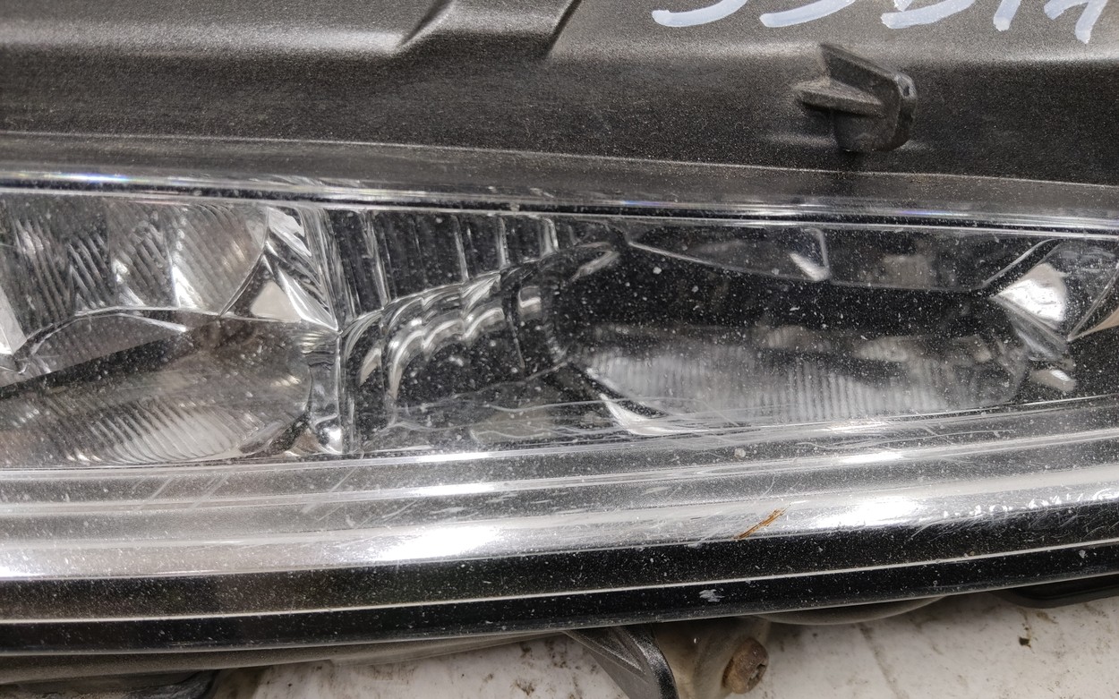 Фара ПТФ передняя правая Lexus RX 4 Restail LED