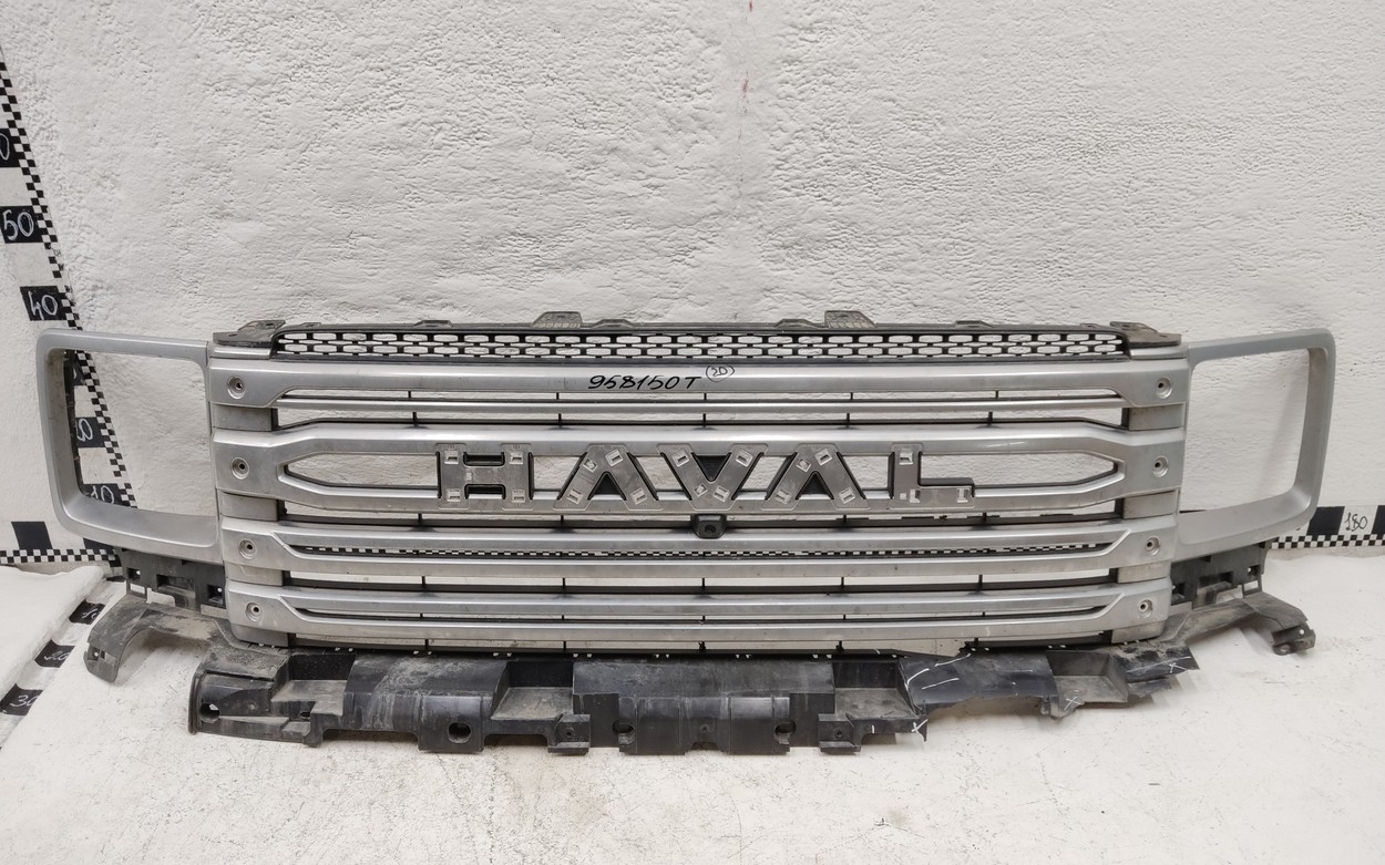 Решетка радиатора Haval H9 2