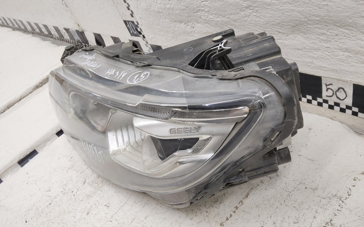Фара передняя левая Geely Atlas LED
