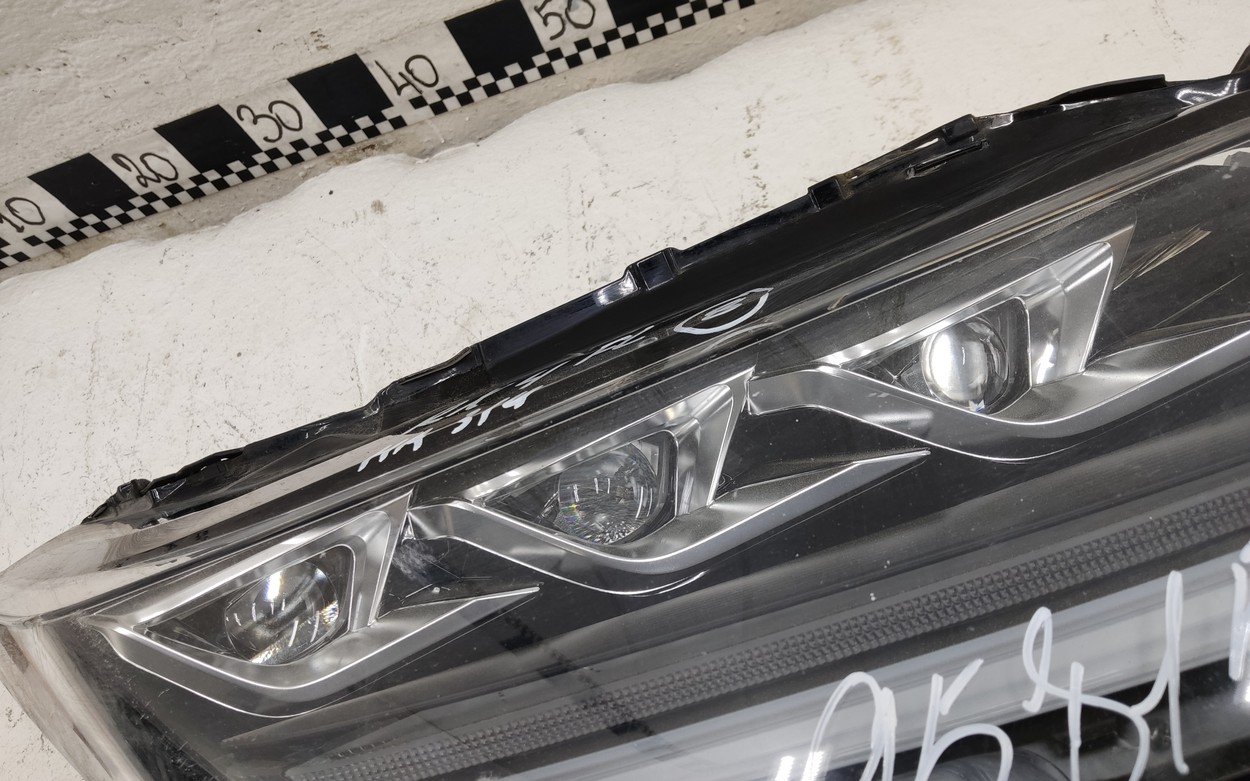 Фара передняя правая Lexus RX 4 Restail LED линза