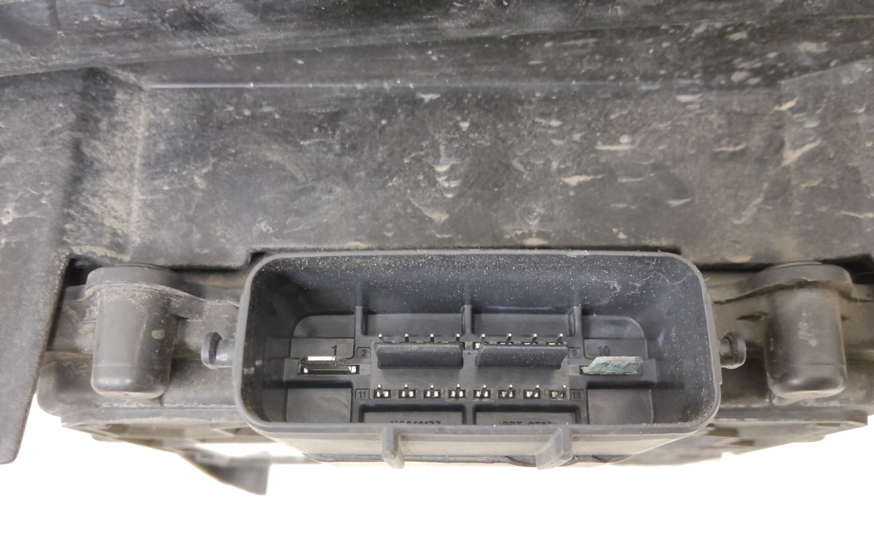 Фара передняя правая Genesis GV80 LED