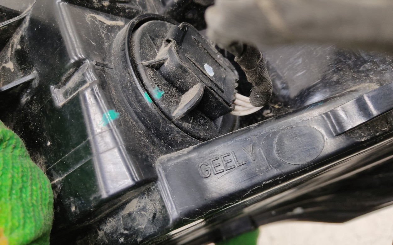 Фонарь задний левый наружный Geely Monjaro LED