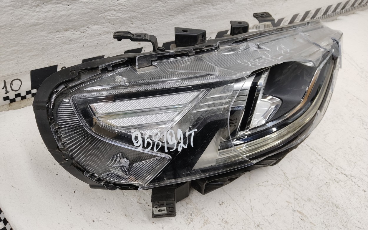 Фара передняя правая Haval F7 галоген линза ДХО