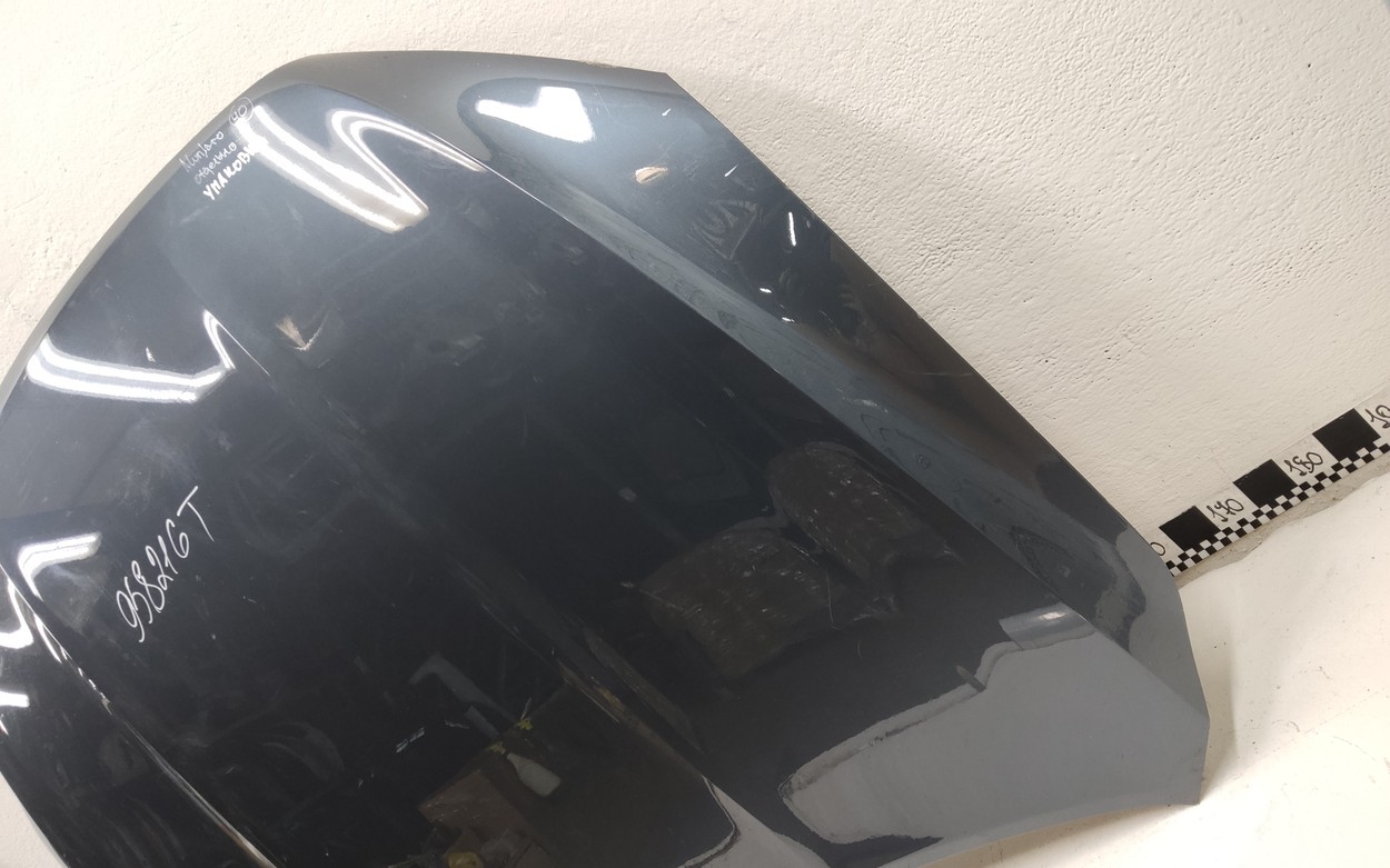 Капот Geely Monjaro