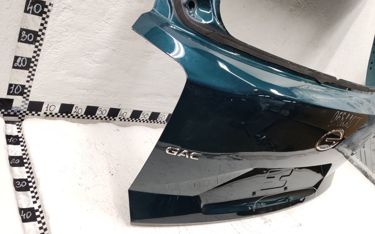Крышка багажника GAC GS8 2