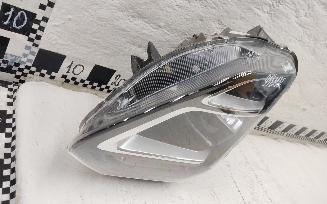 Фара передняя левая Omoda C5 LED