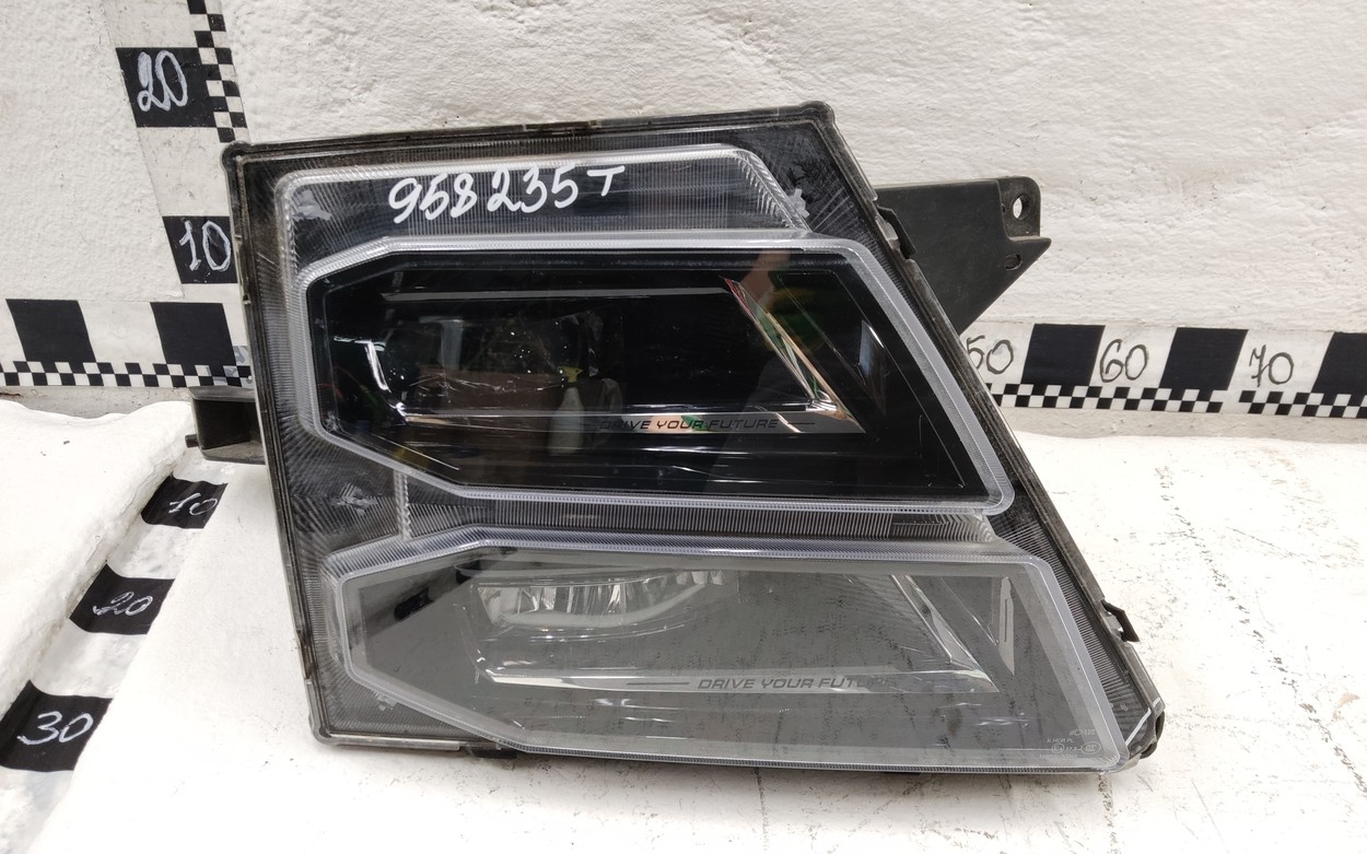 Фара передняя правая Jetour Dashing LED