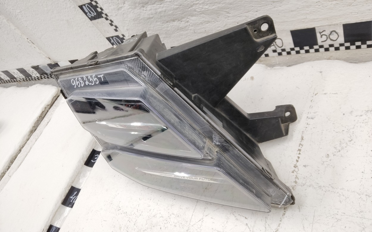 Фара передняя правая Jetour Dashing LED