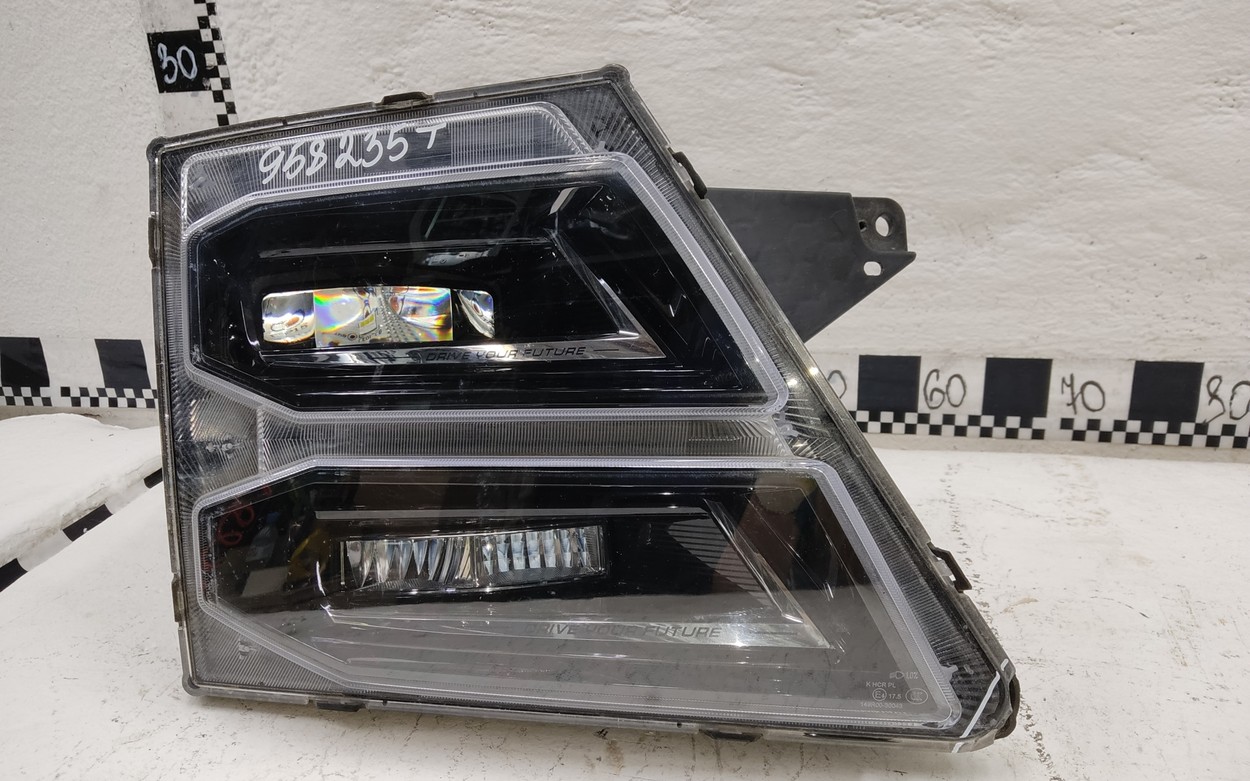 Фара передняя правая Jetour Dashing LED