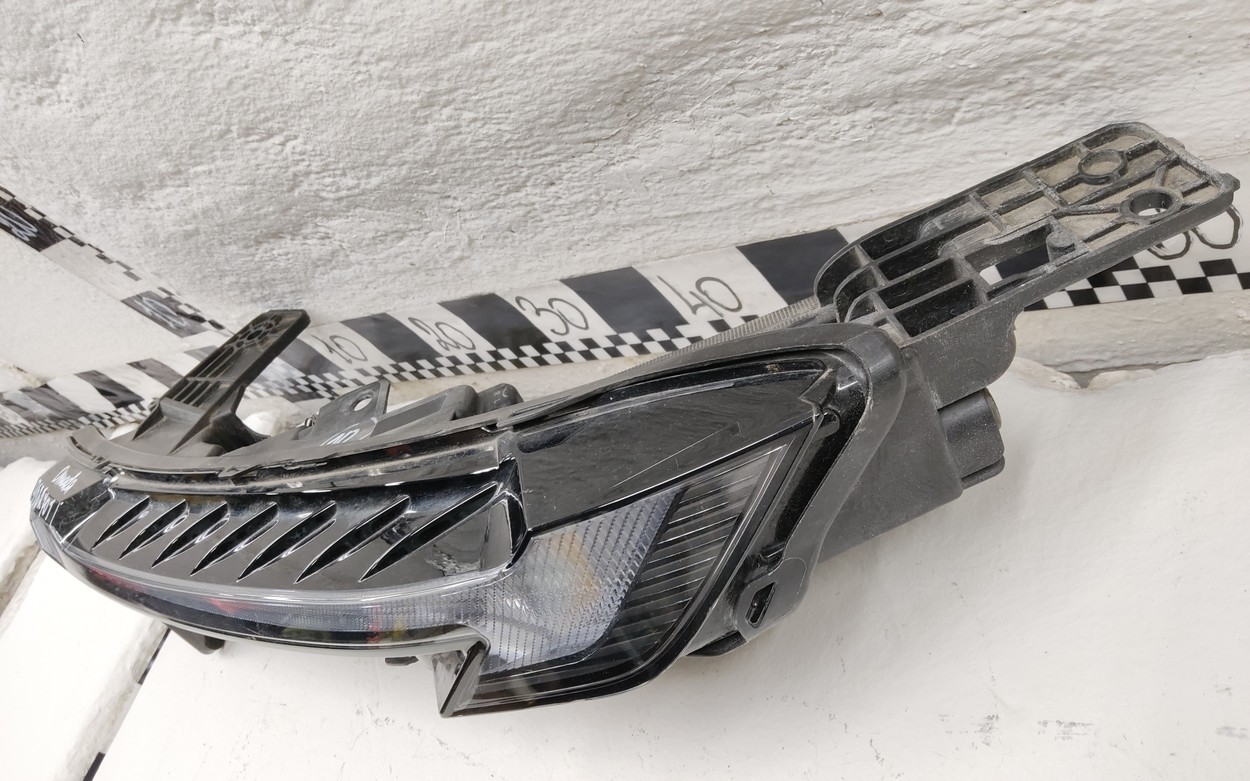 Повторитель поворота передний левый Omoda C5 LED