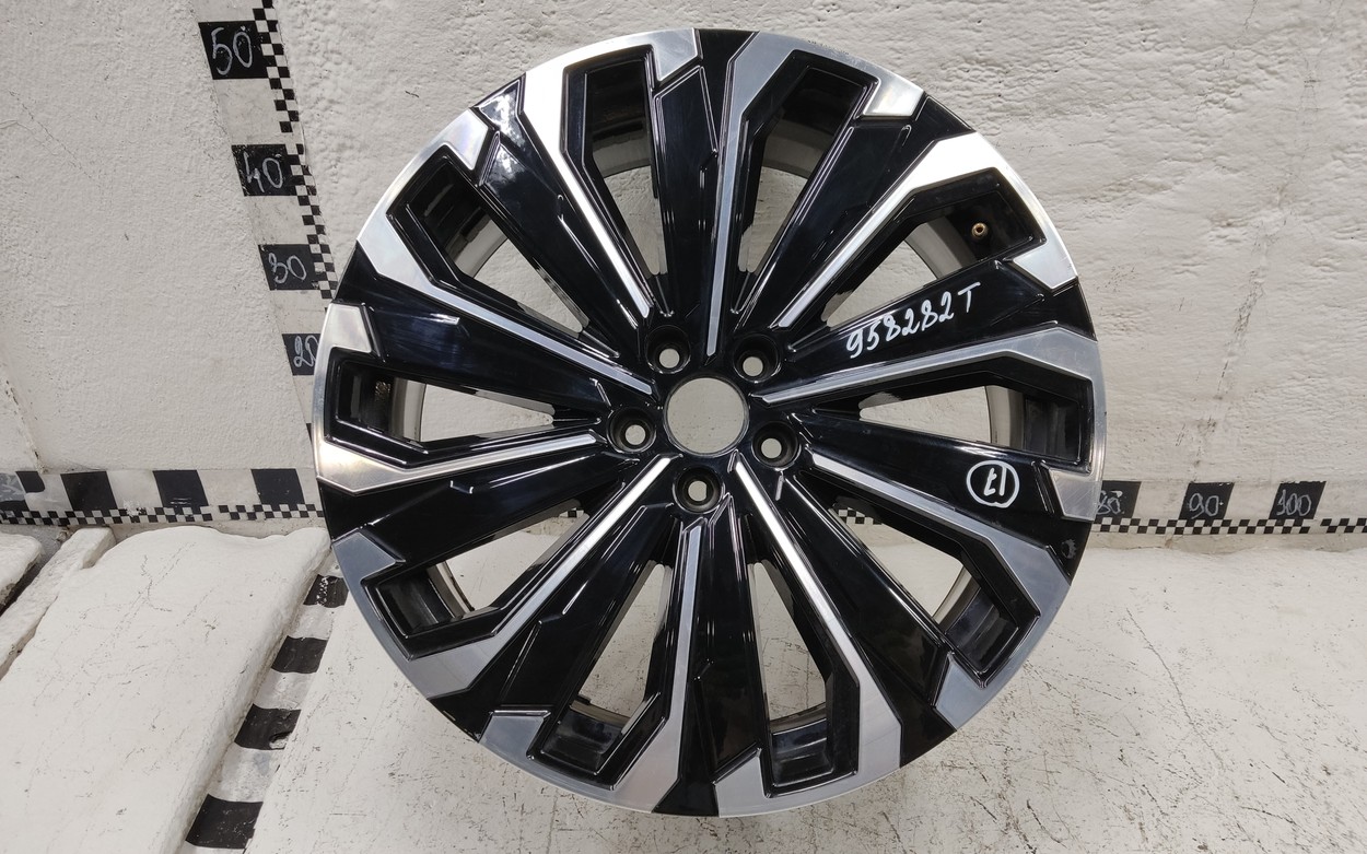 Диск колеса литой Exeed RX R20