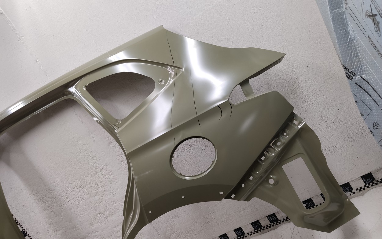 Панель кузова боковая левая Haval Jolion Restail