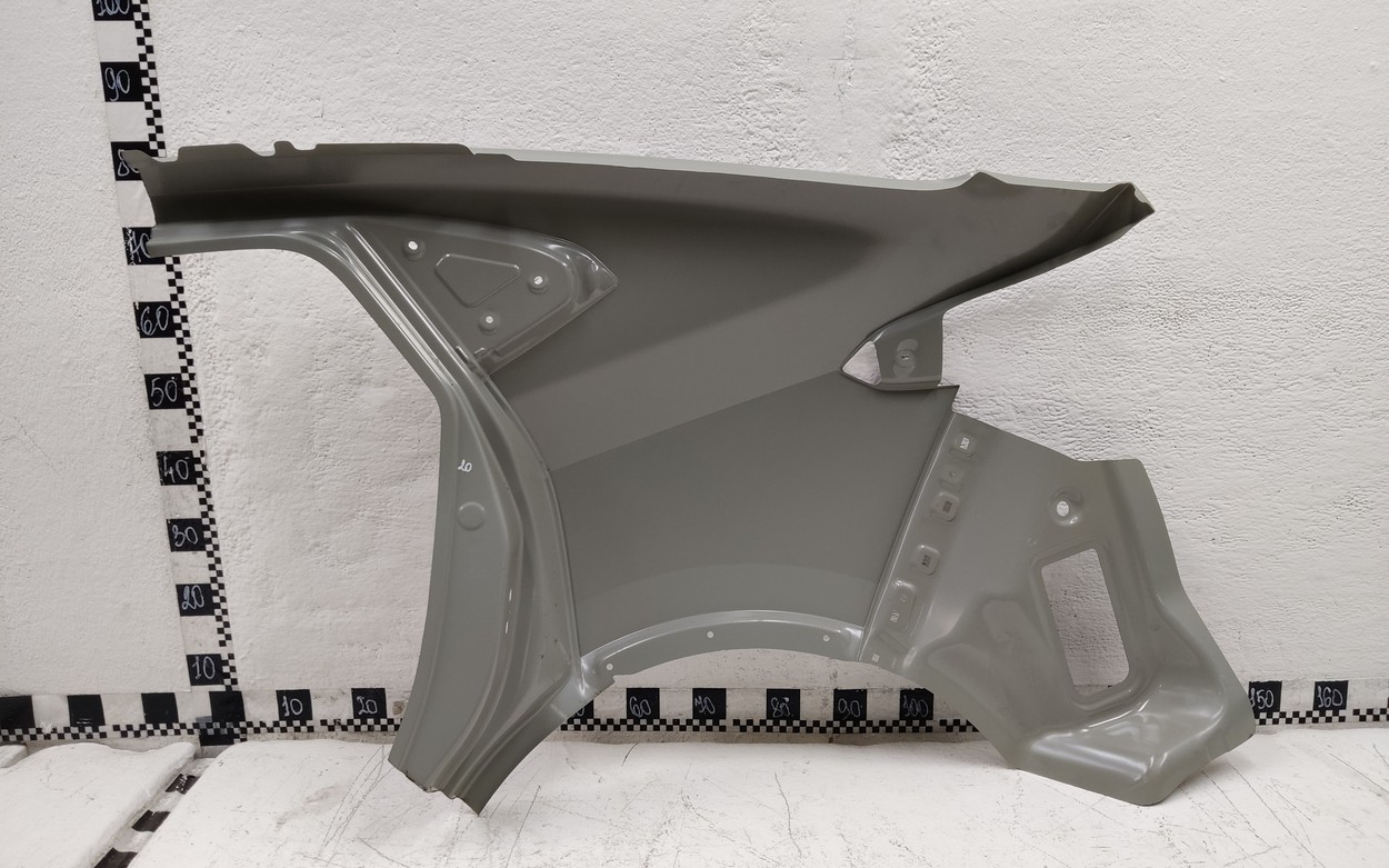 Панель кузова боковая правая Haval F7x