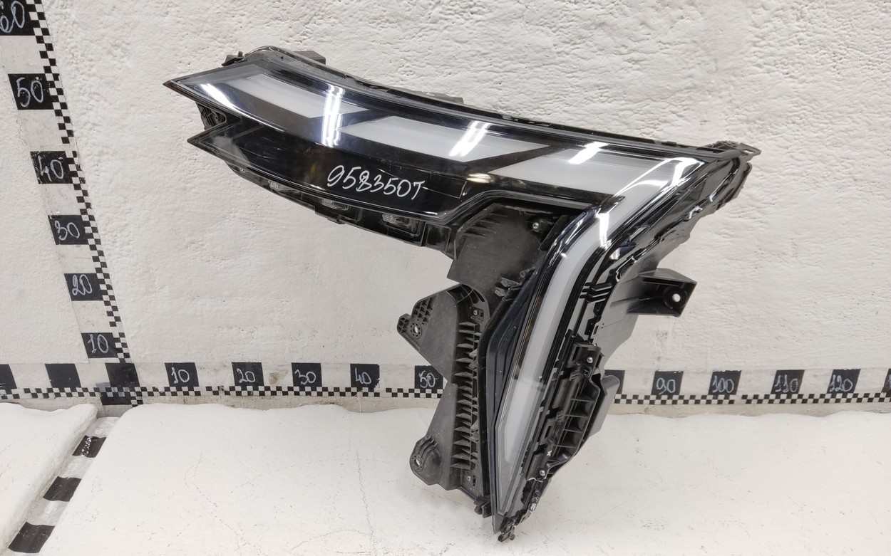 Фара передняя левая Geely Atlas 2 LED