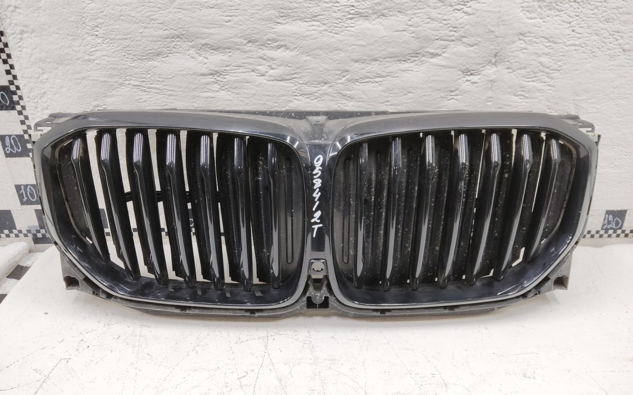 Жалюзи решетки радиатора черные BMW X5 G05