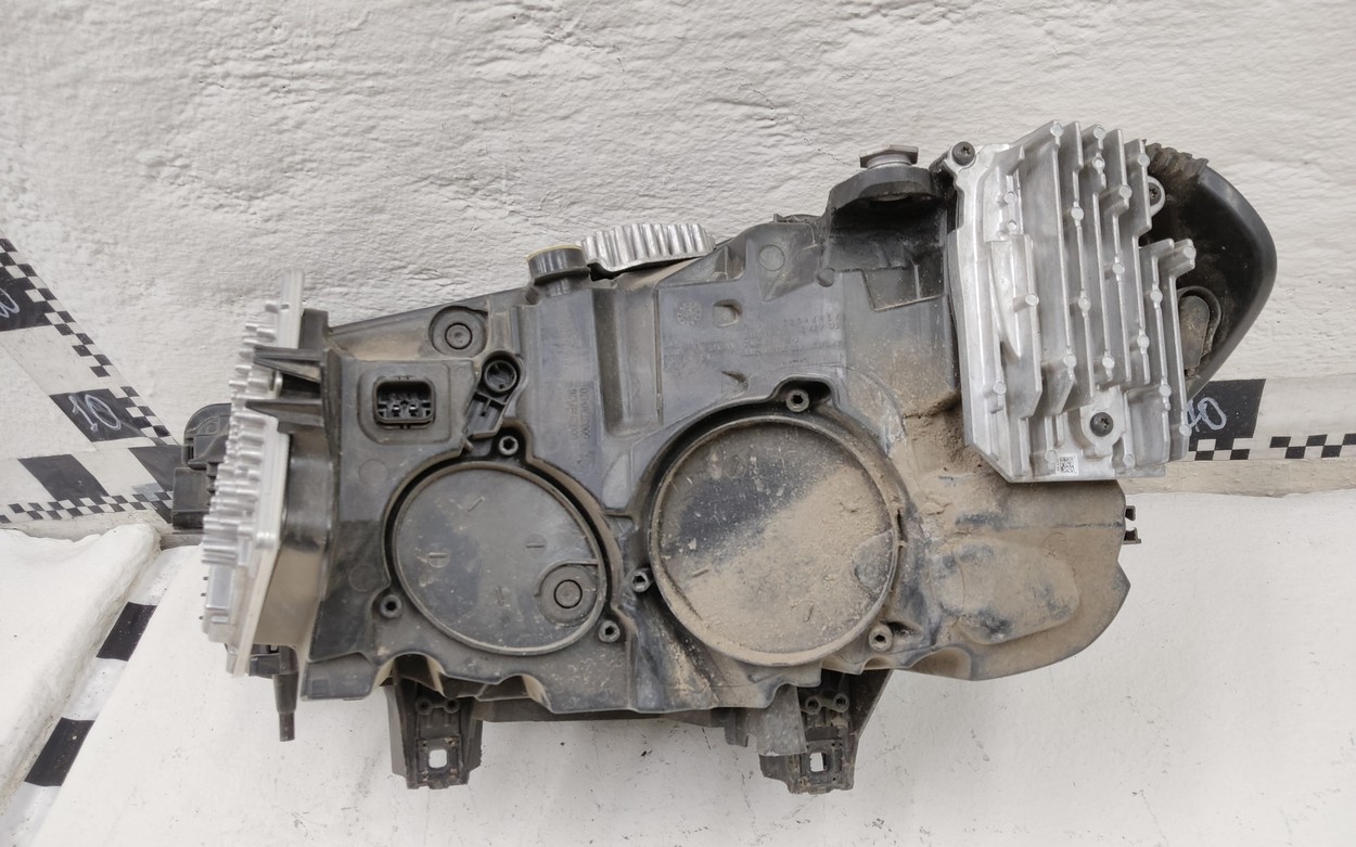 Фара передняя правая BMW X3 G01 Restail LED Америка