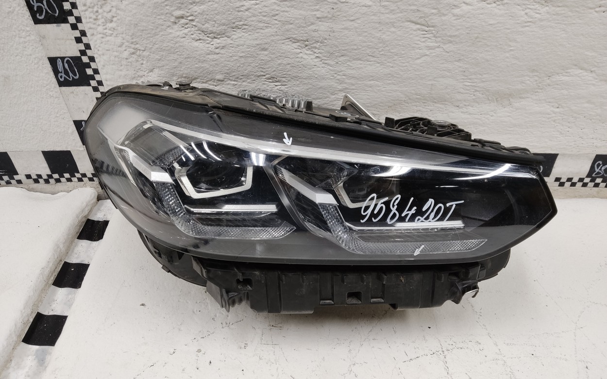 Фара передняя правая BMW X3 G01 Restail LED Америка