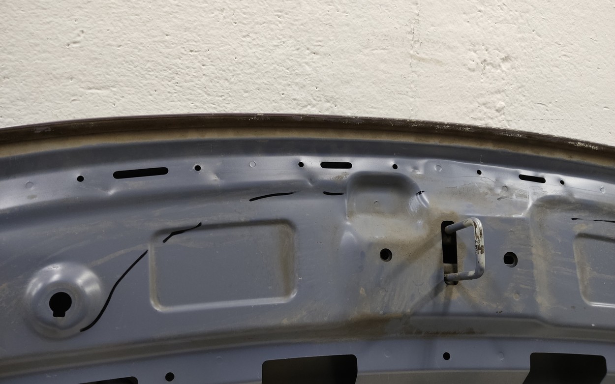 Капот Geely Coolray Restail