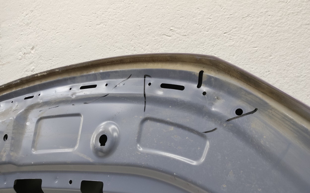 Капот Geely Coolray Restail