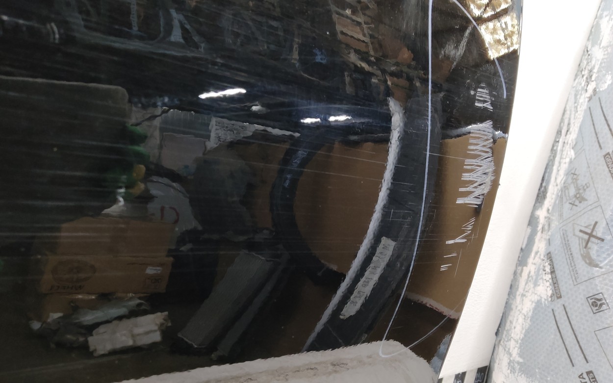 Дверь передняя левая Kia Sorento 4