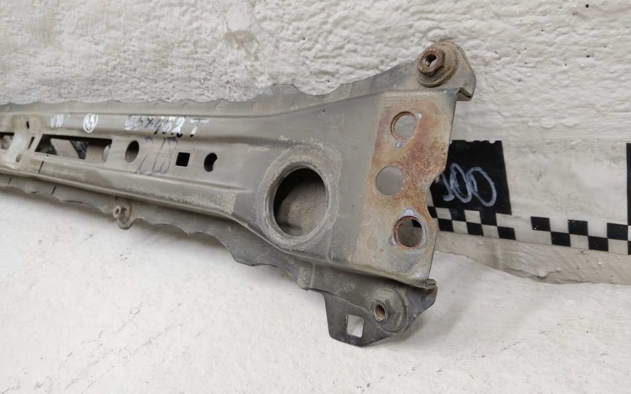 Панель передняя нижняя часть Toyota Camry V70