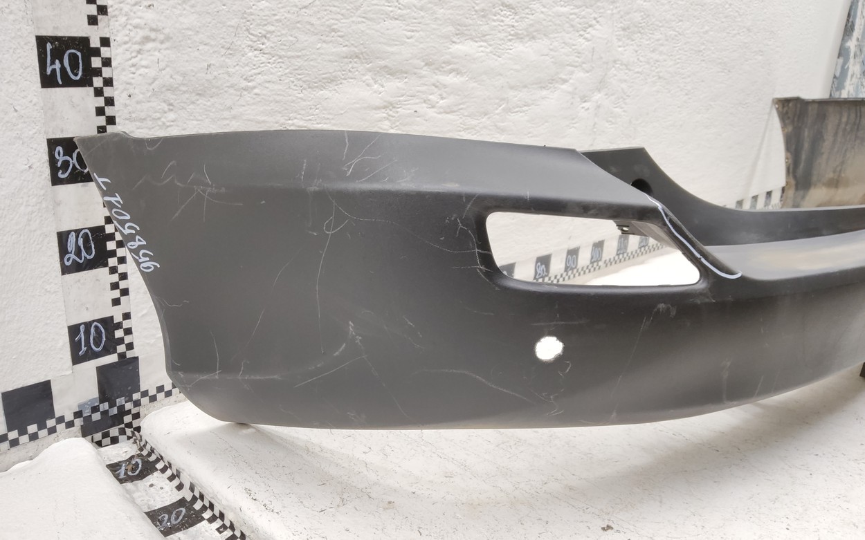 Бампер задний Toyota RAV4 CA40