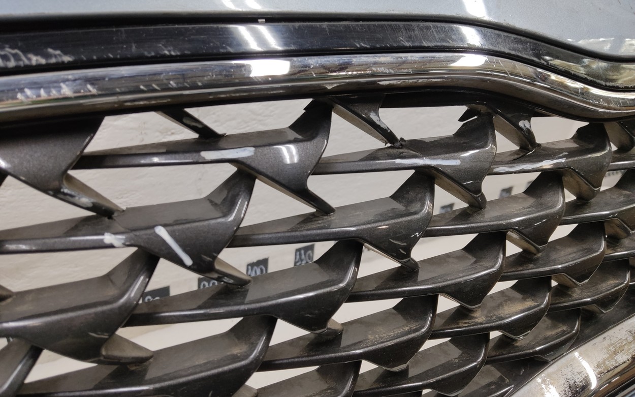 Бампер передний Kia Sportage 4 Restail