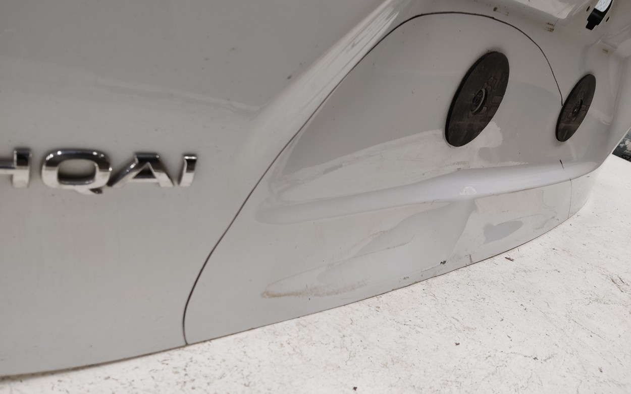 Крышка багажника Nissan Qashqai 2 под камеру