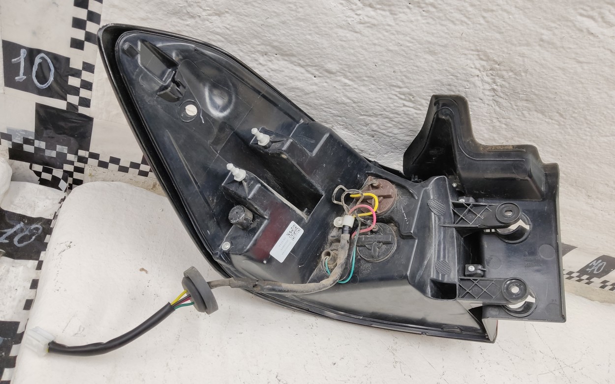 Фонарь задний правый наружный Chery Tiggo 8