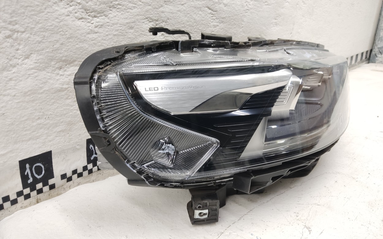 Фара передняя правая Haval F7 LED "Jorden"