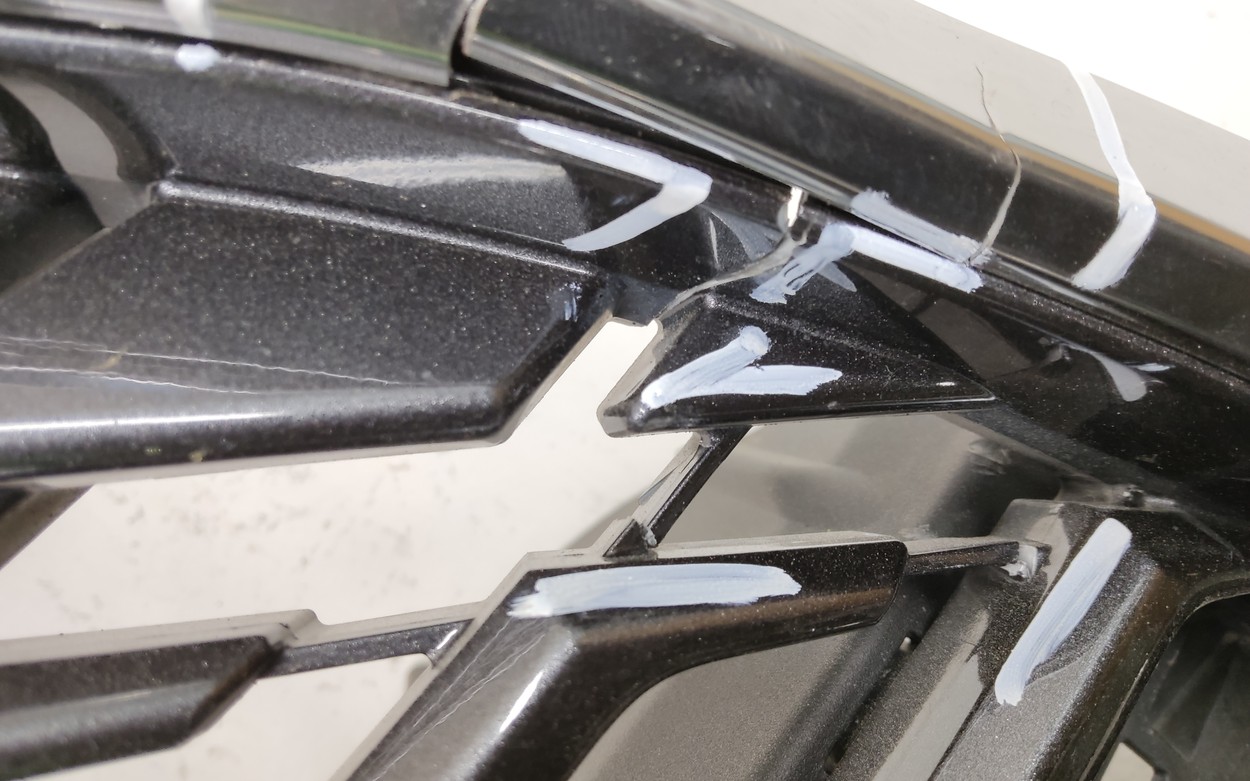 Решетка радиатора Lexus RX 4 Restail