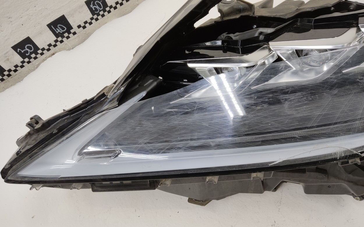 Фара передняя левая Lexus RX 4 Restail LED