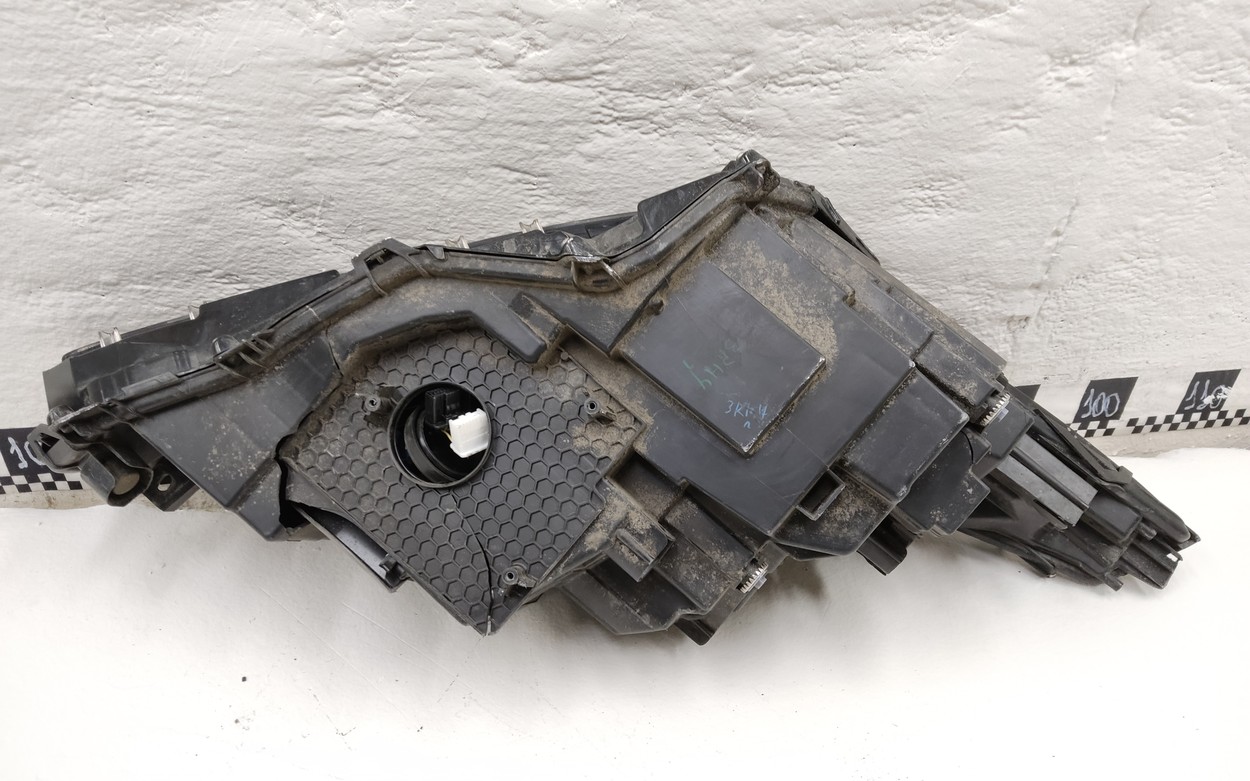 Фара передняя левая Lexus RX 4 Restail LED