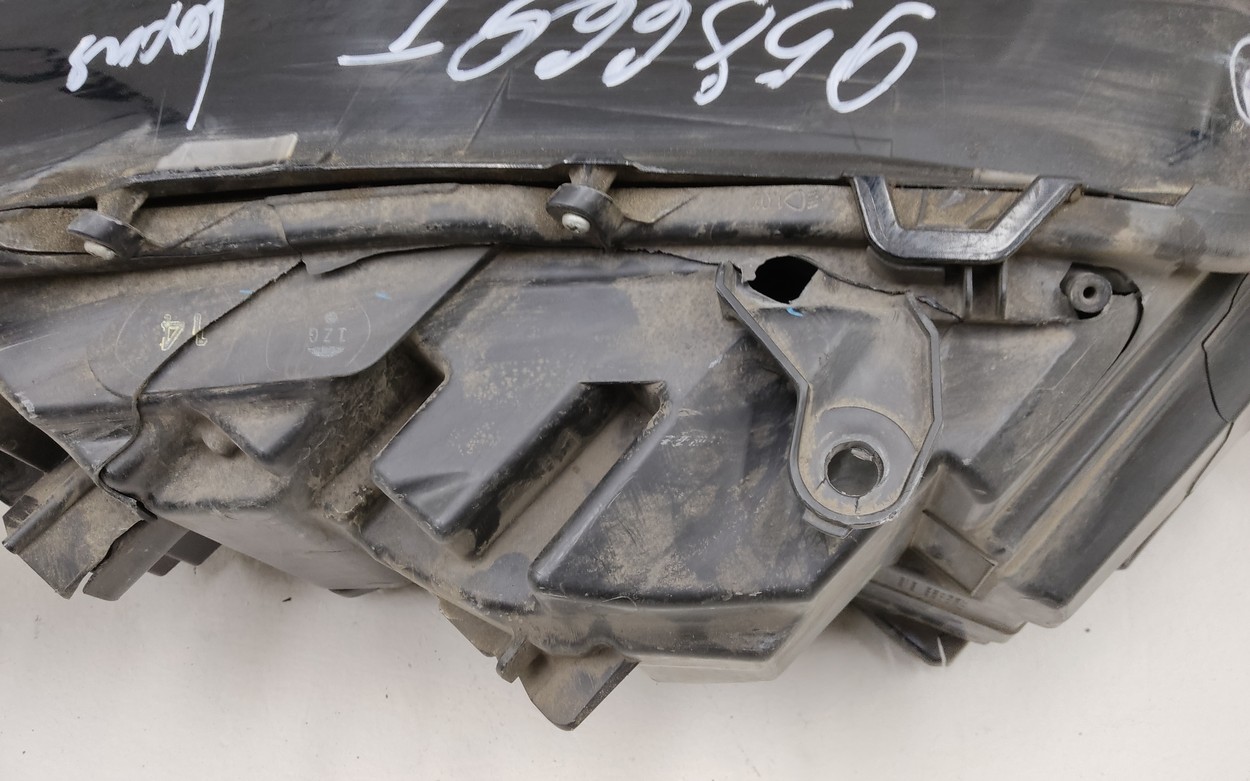 Фара передняя левая Lexus RX 4 Restail LED
