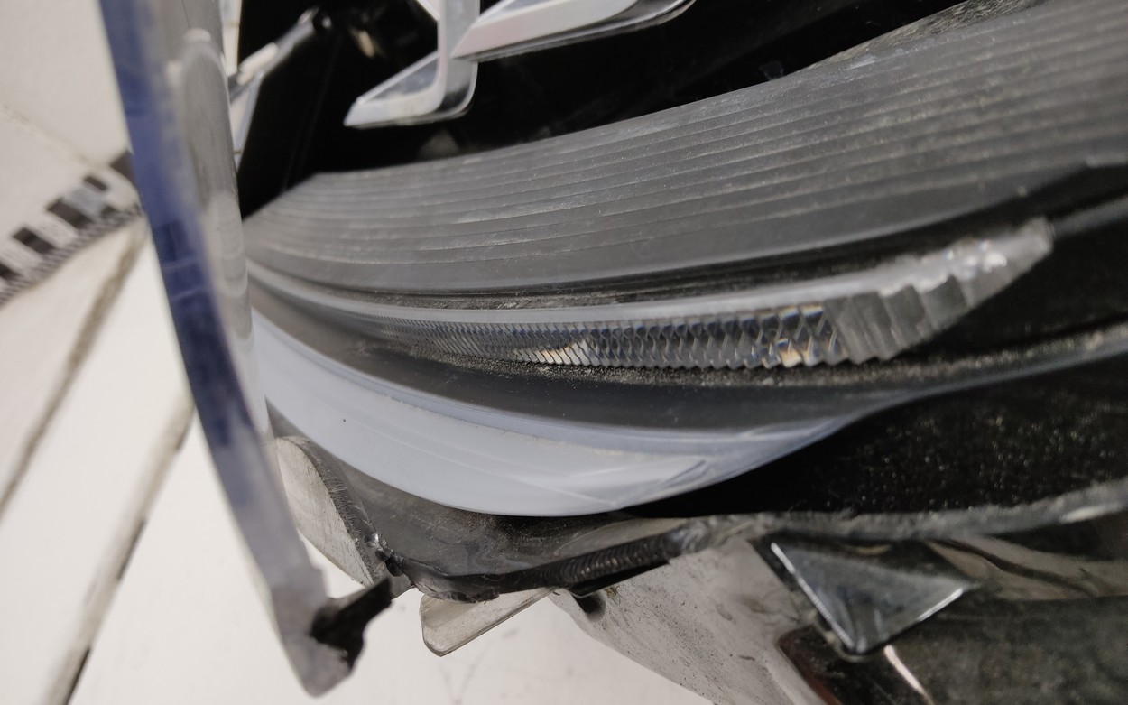 Фара передняя левая Lexus RX 4 Restail LED