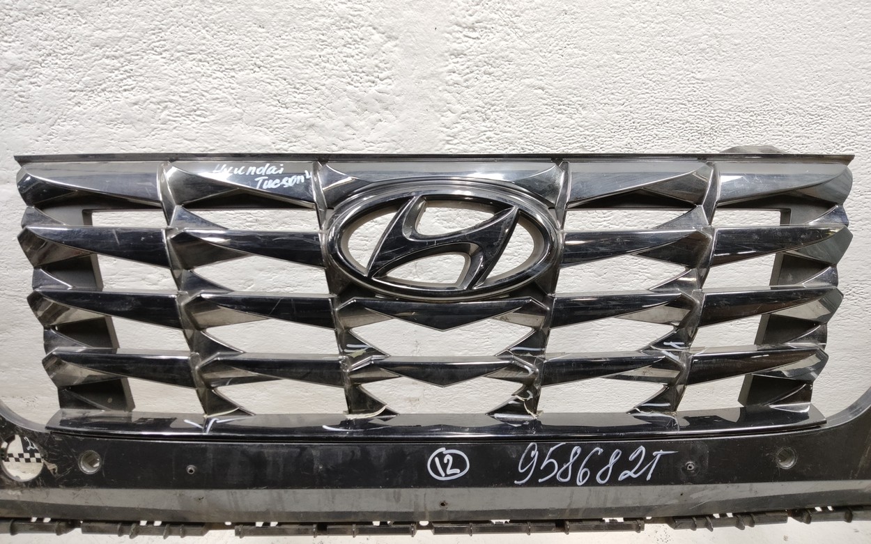 Бампер передний Hyundai Tucson 4
